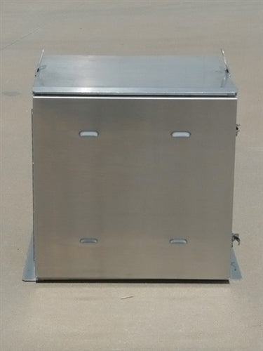 8G8D-2X2-MA,Solar Battery Box (Accommodates 4 Battery)