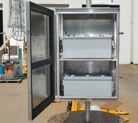 BBA-6, Solar Battery Box (Accommodates 6 Batteries)