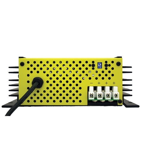 Samlex SEC-1215A - 15 Amp 12 Volt Battery Charger